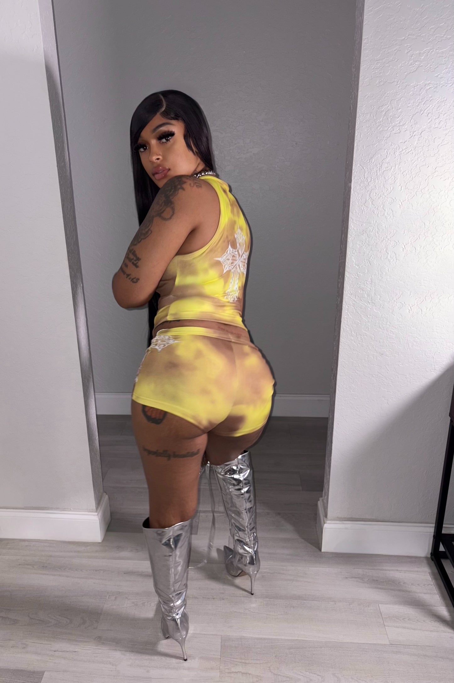 Hollywood Set